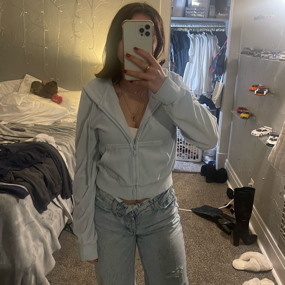 brandy melville zip up